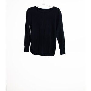 Black Long-Sleeve Thermal Knit Crewneck Pullover